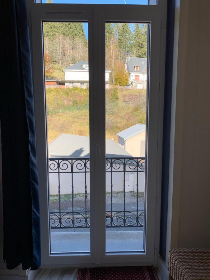 Appartement Lumineux N°6 Le Val D'Or - 4 Personnes - 1 Chambre Avec Petit Balcon La Bourboule Ngoại thất bức ảnh